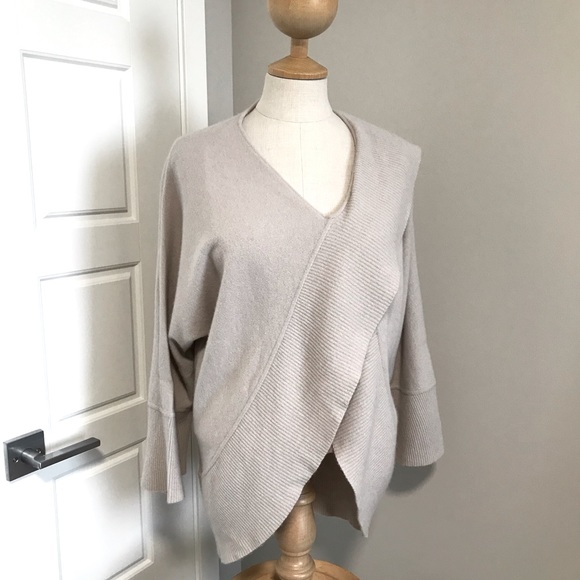 Armani Collezioni 100% Cashmere false wrap sweater - Oatmeal Size 16 - Picture 1 of 8